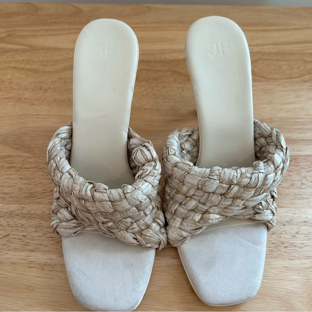 JustFab step out